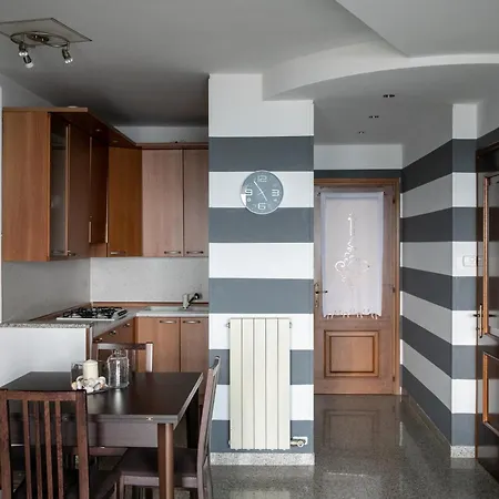 Iseolakerental - Casa Angelica ريفا ديل سولتو